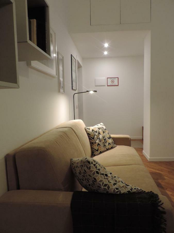New Capolinea 5 - * Milan